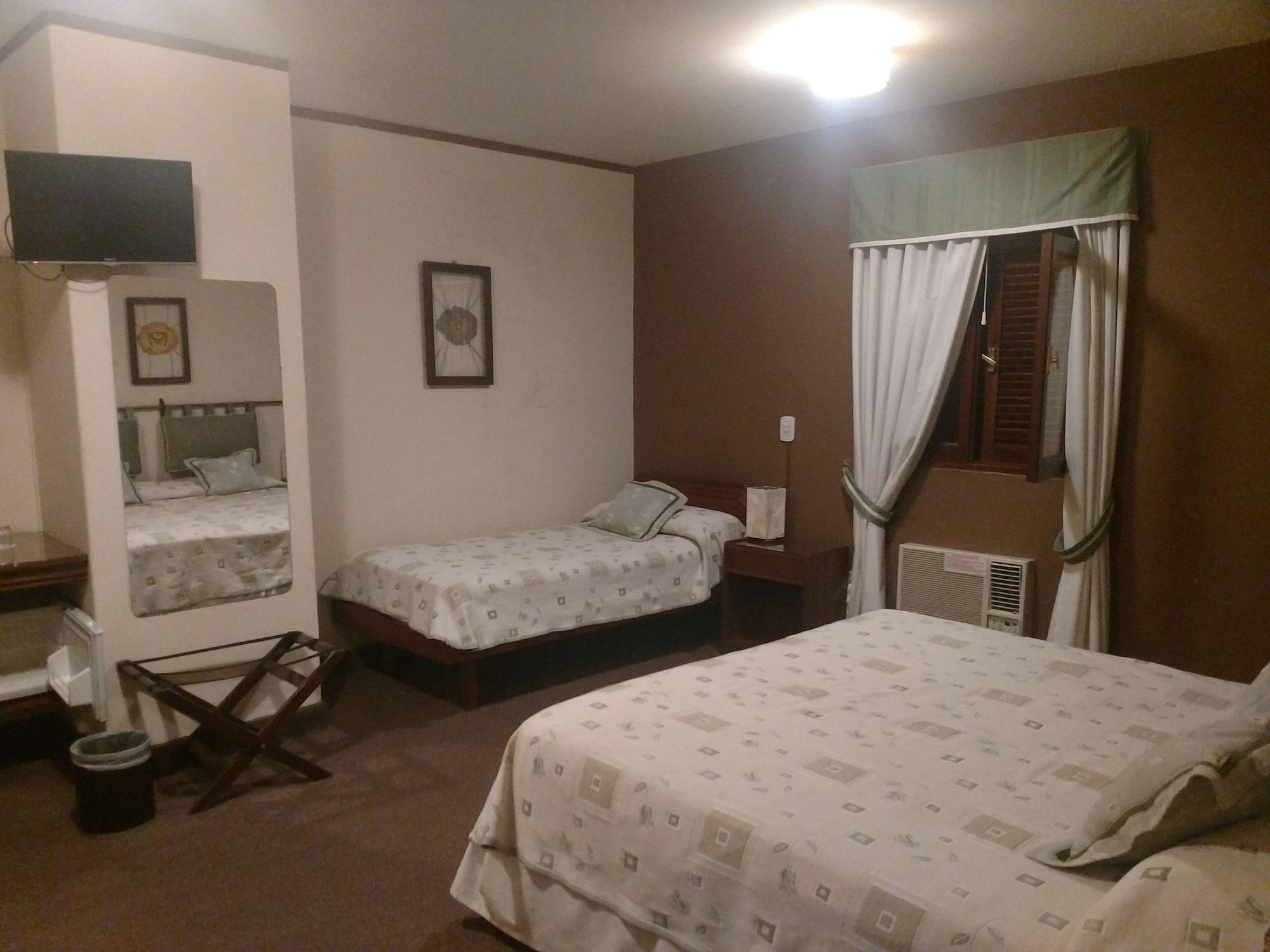 Hotel Shauard 萨尔塔 外观 照片