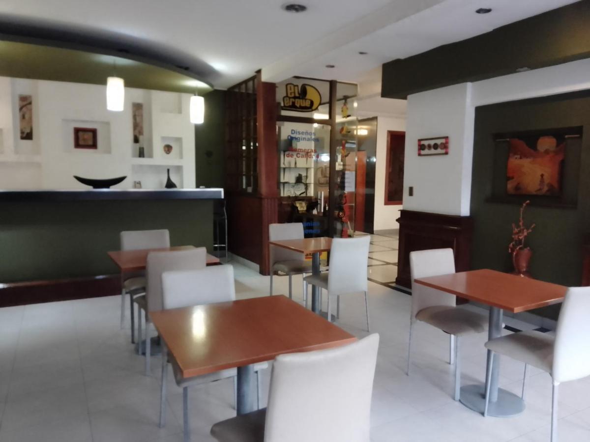 Hotel Shauard 萨尔塔 外观 照片