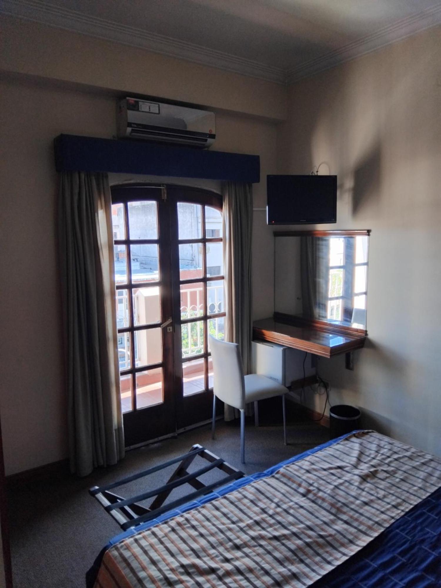 Hotel Shauard 萨尔塔 外观 照片