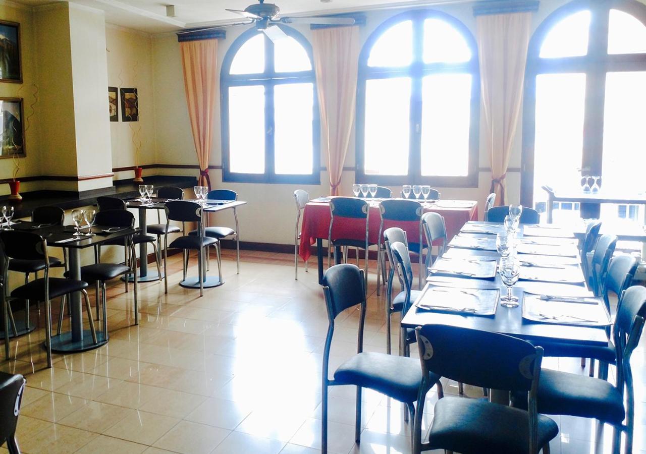 Hotel Shauard 萨尔塔 外观 照片